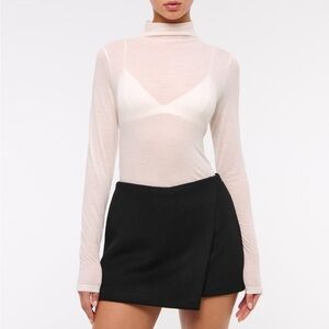 American Eagle black mini skort